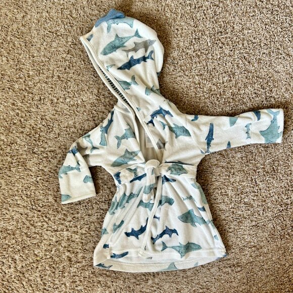 Baby Boy Shark & Whale Jumper & Towel Robe Bundle | Size 9M | Carter’s - Picture 7 of 10